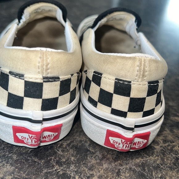 Vans size 13 Youth Classic Black and White Checkered Slip-on Shoes - Picture 3 of 5